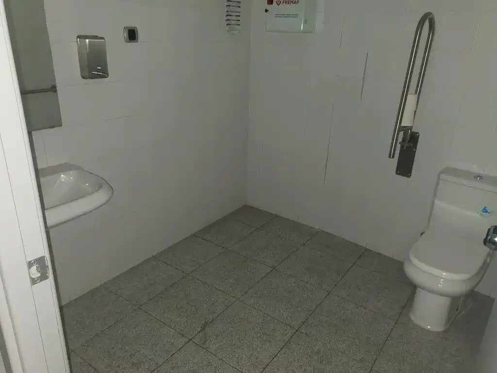 Local comercial en venda a Triana, imagen 4