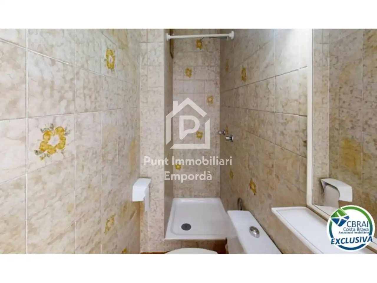 Badezimmer von Wohnungen zum Verkauf in Castelló d'Empúries mit Terrasse, Möbliert und Balkon