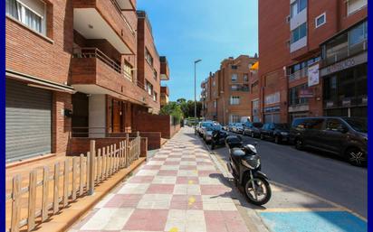 Außenansicht von Wohnung zum verkauf in Lloret de Mar mit Terrasse und Balkon