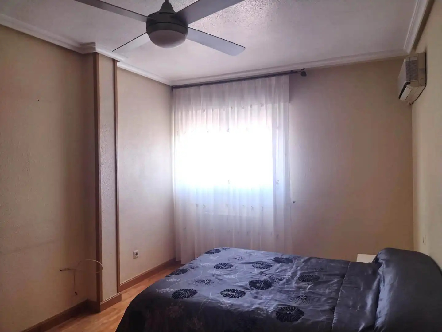 Bedroom of Attic for sale in Murcia  with Air Conditioner, Parquet flooring and Storage room