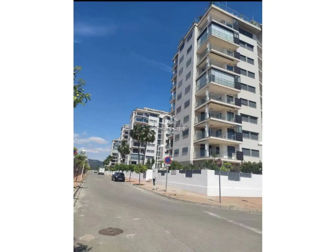 Apartamento con piscina en venta en Avenida Central 20, imagen 2