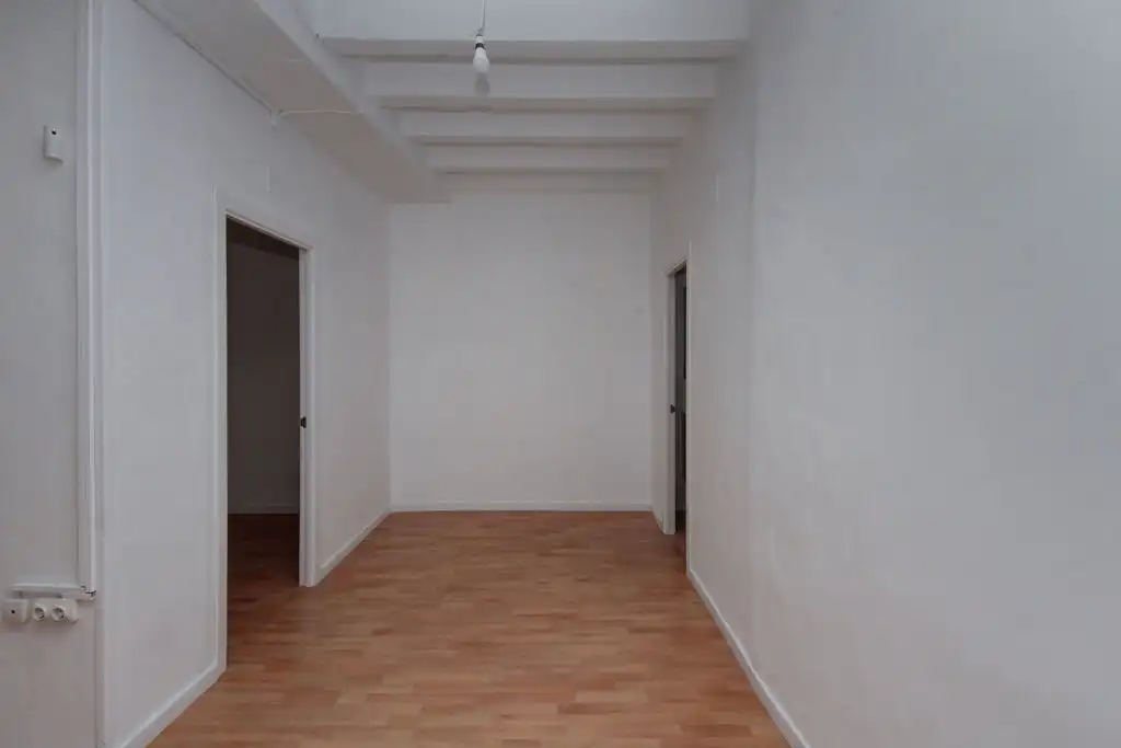 Piso en venta en C/ Bloquer , Sant Pere, Sta. Caterina i la Ribera
