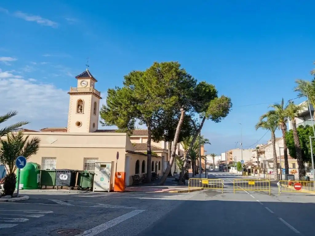 Casa a schiera in vendita a Los Montesinos, imagen 4