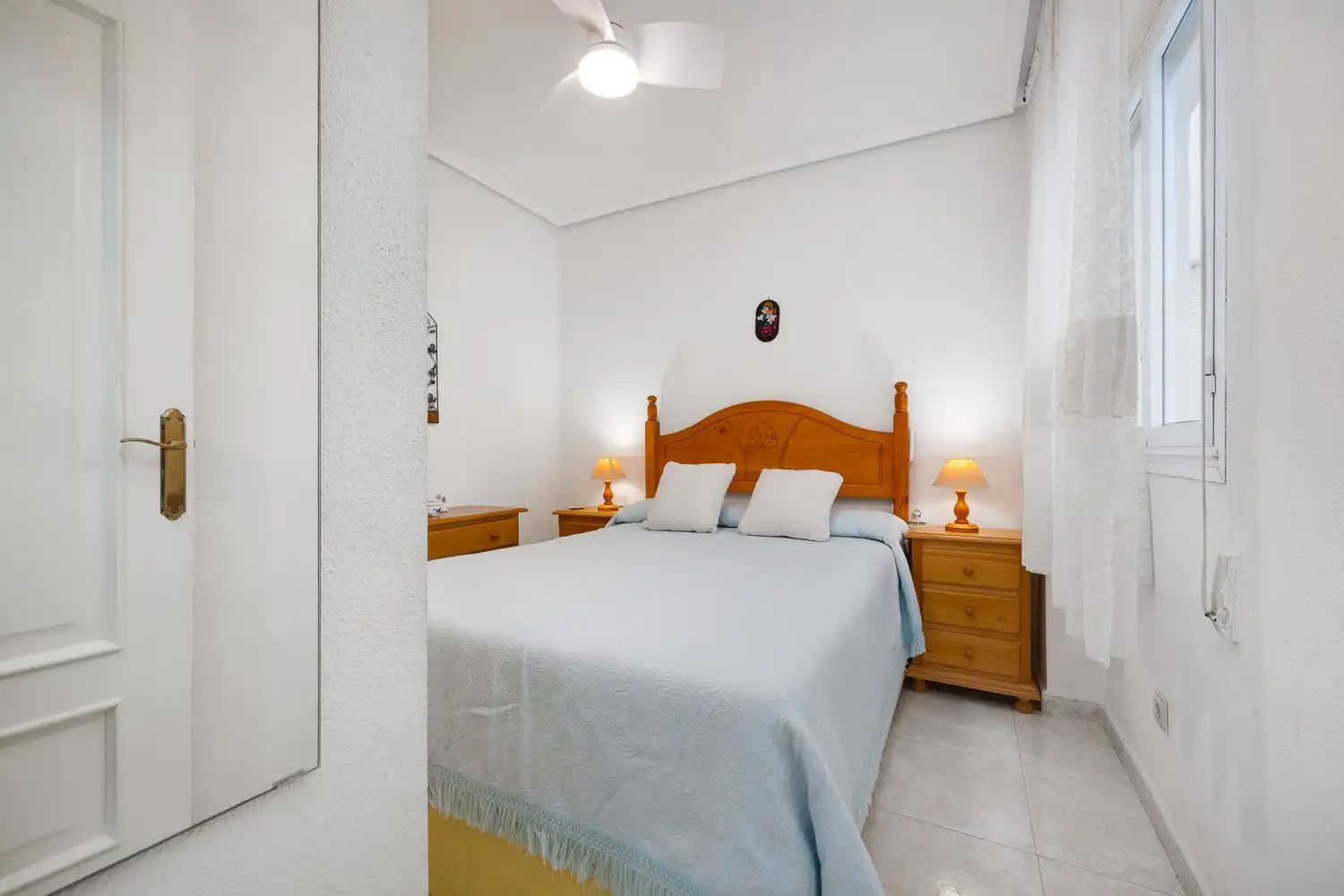 Bedroom of Flat for sale in Torrevieja  with Air Conditioner, Terrace and Furnished
