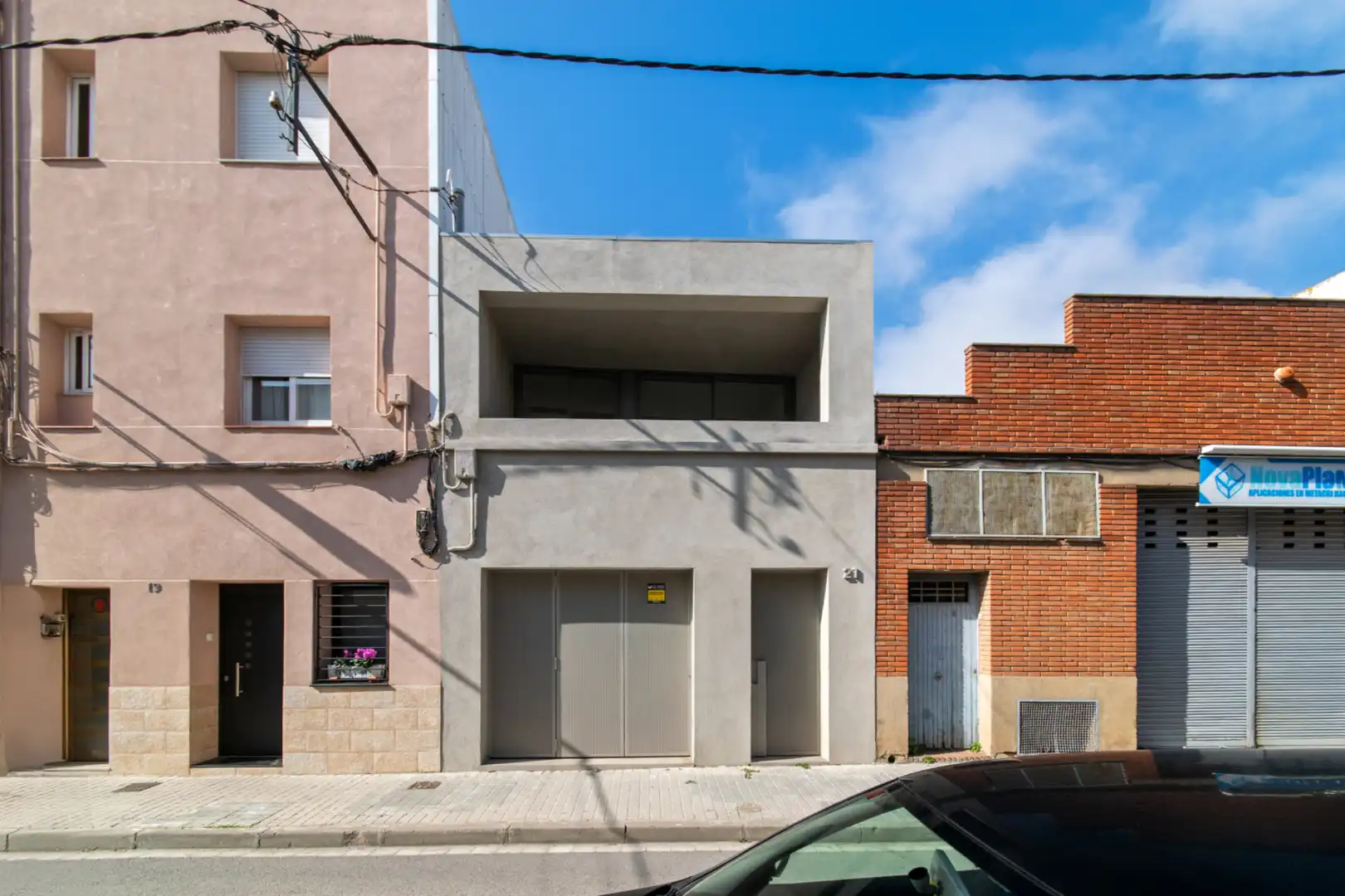 Vista exterior de Casa adosada en venda en Badalona amb Aire condicionat, Calefacció i Parquet