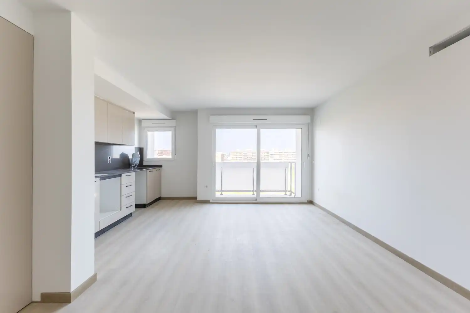 Bedroom of Flat for sale in Vinaròs  with Air Conditioner, Heating and Balcony