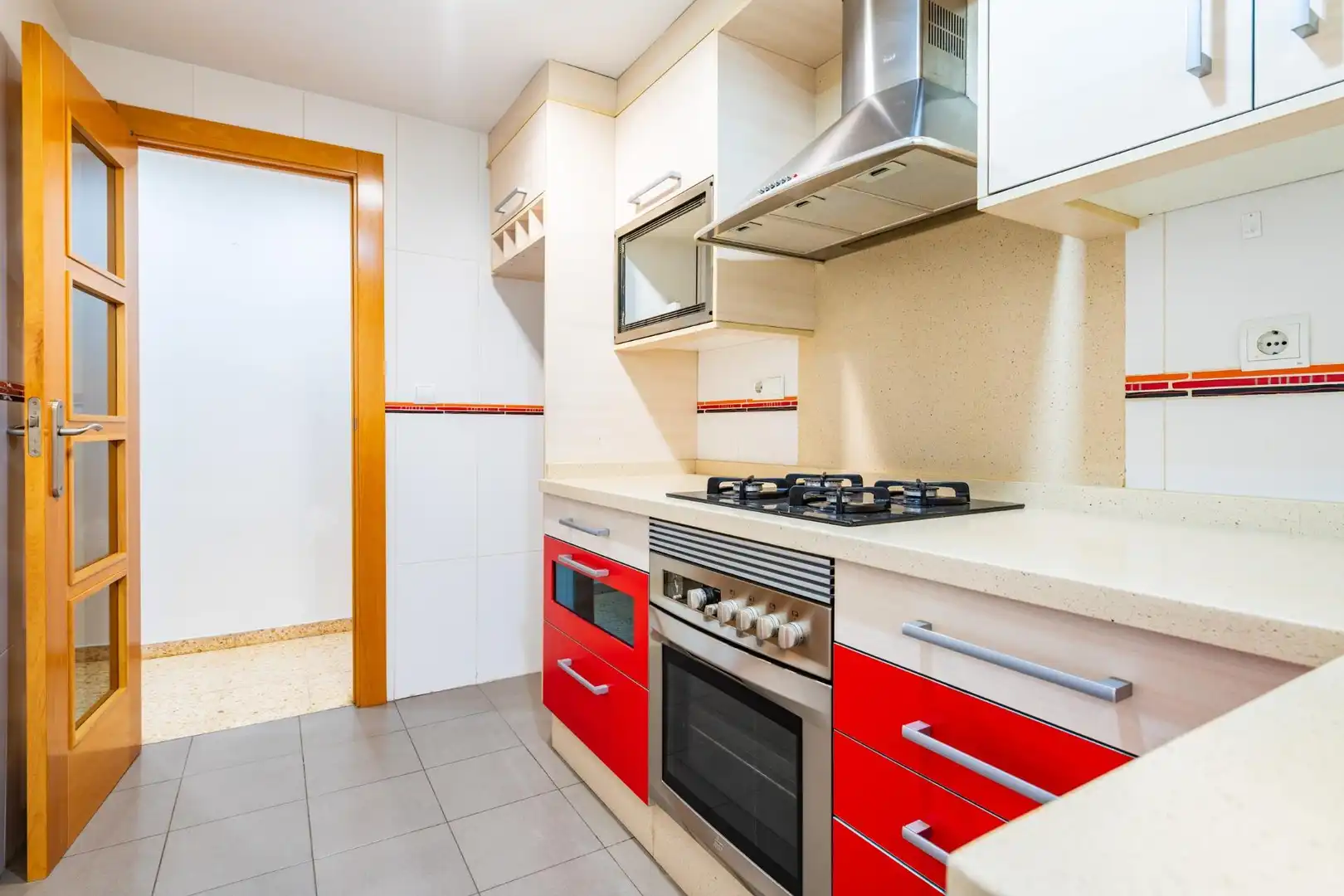 Flat with terrace for sale in Calle de Don Juan de Austria