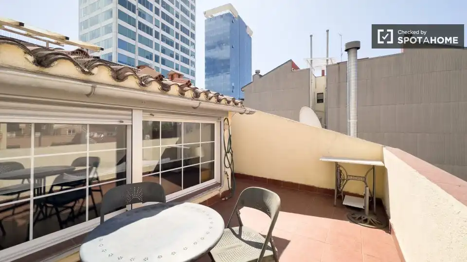 Flat with terrace to rent in Sants - Montjuïc, imagen 16