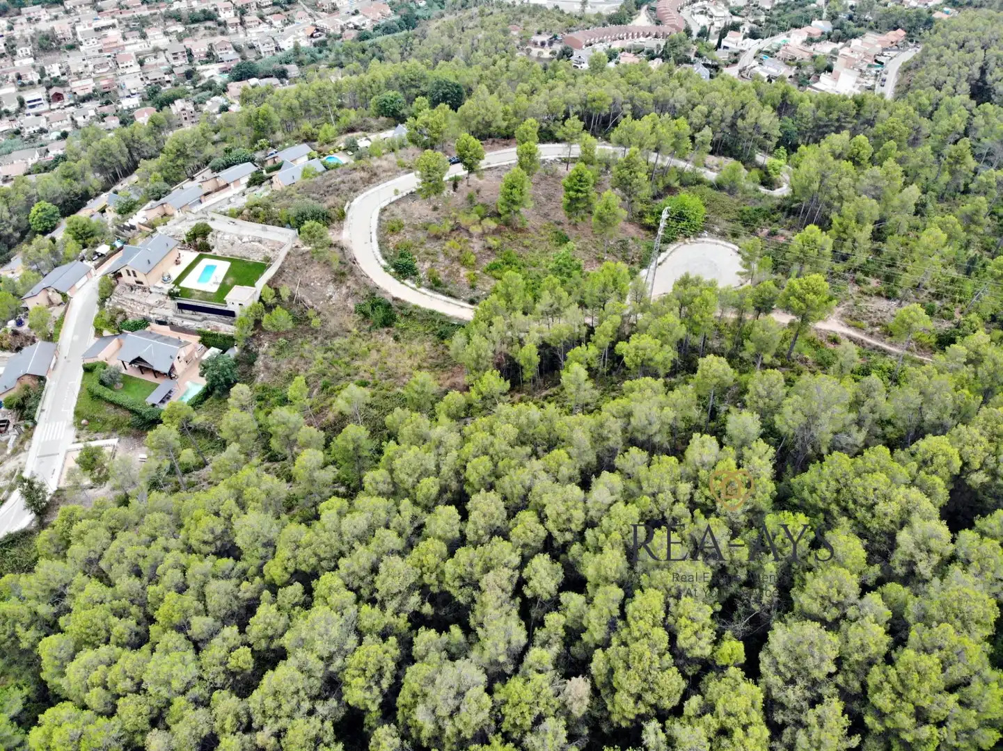 Terreny residencial en venda a Vallirana, imagen 3