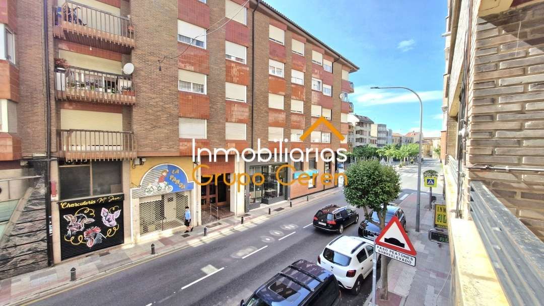 Exterior view of Flat for sale in Santo Domingo de la Calzada  with Heating, Terrace and Furnished