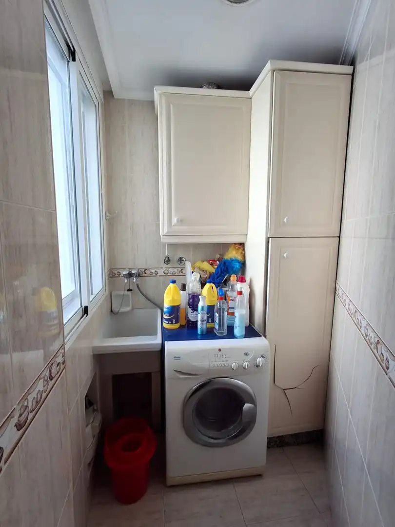 Bathroom of Attic for sale in Cádiz  with Air Conditioner, Terrace and Community pool