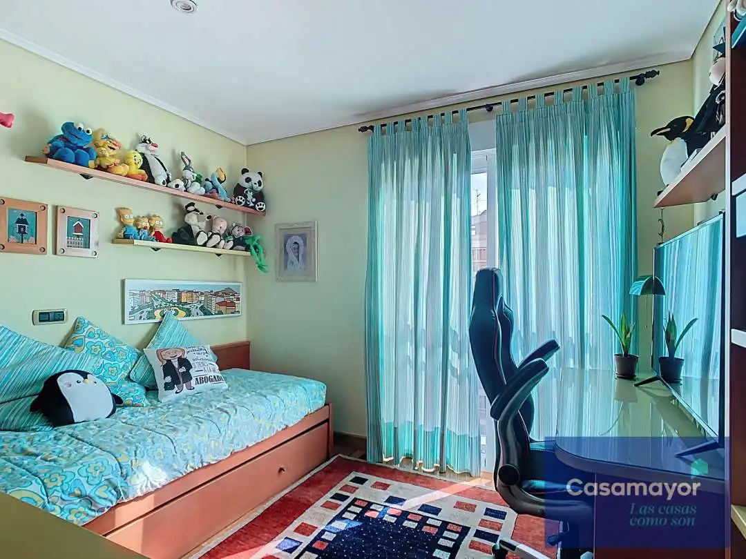 Bedroom of Flat for sale in Alicante / Alacant  with Air Conditioner, Heating and Storage room