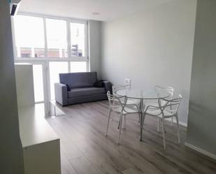 Sala d'estar de Apartament en venda en Burgos Capital amb Calefacció i Parquet