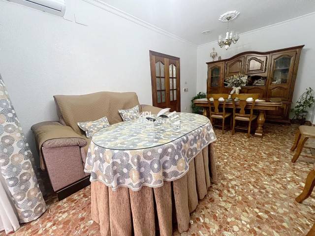 Casa-chalet en Venta en Gardenia en Jardin Lucena