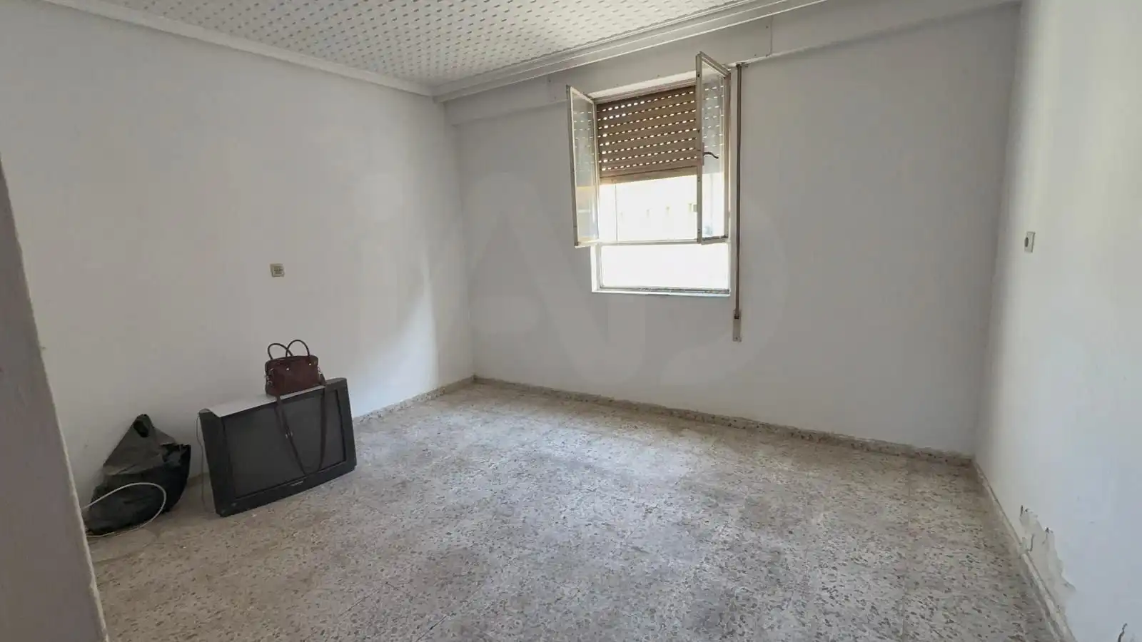 Country homes for sale in Onzonilla