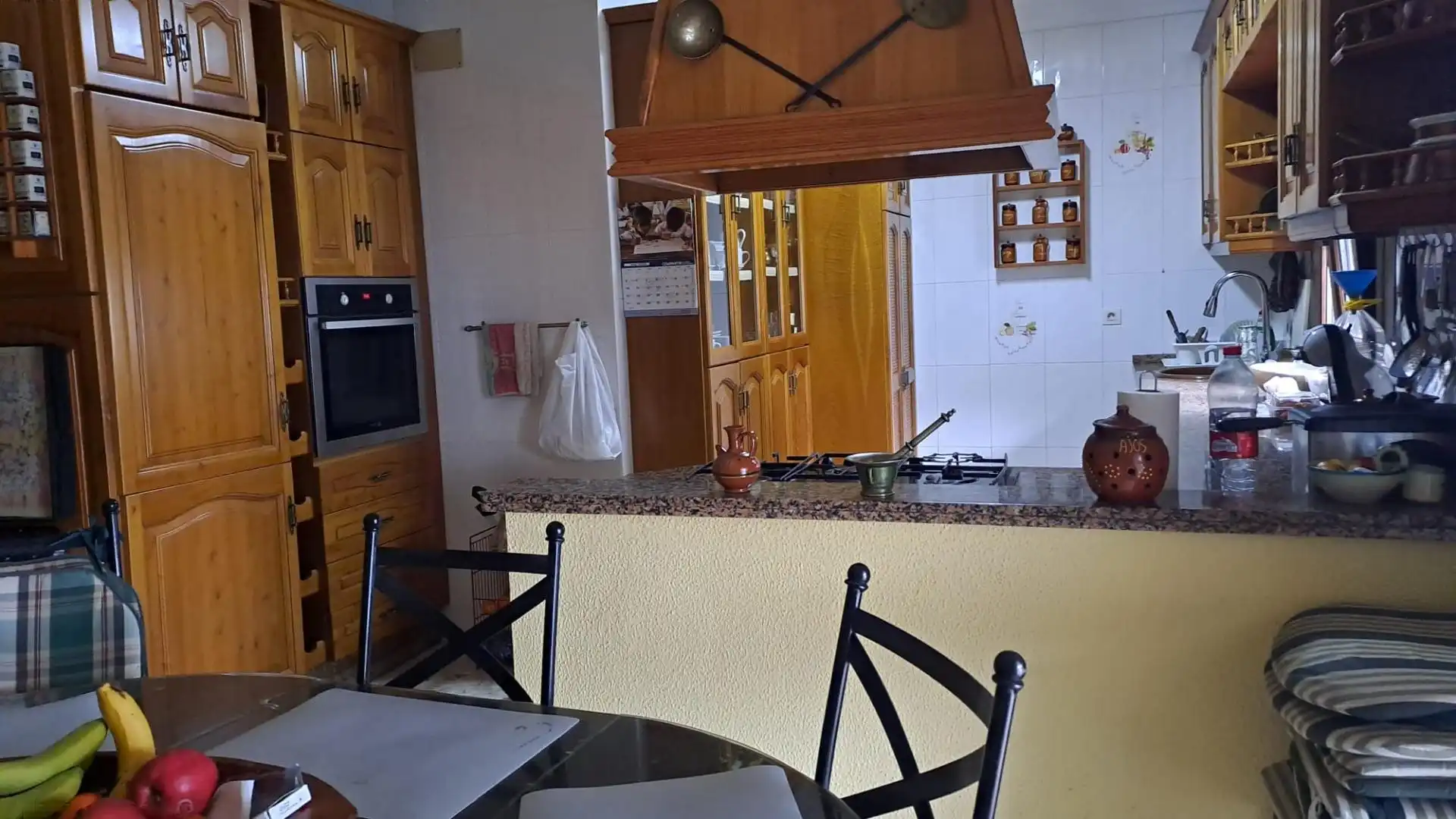 Cuina de Casa o xalet en venda en Chiclana de la Frontera amb Calefacció, Jardí privat i Traster