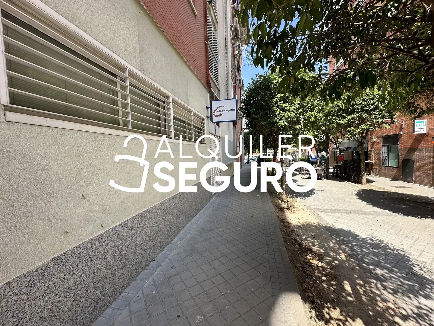 Vista exterior de Local de lloguer en Getafe
