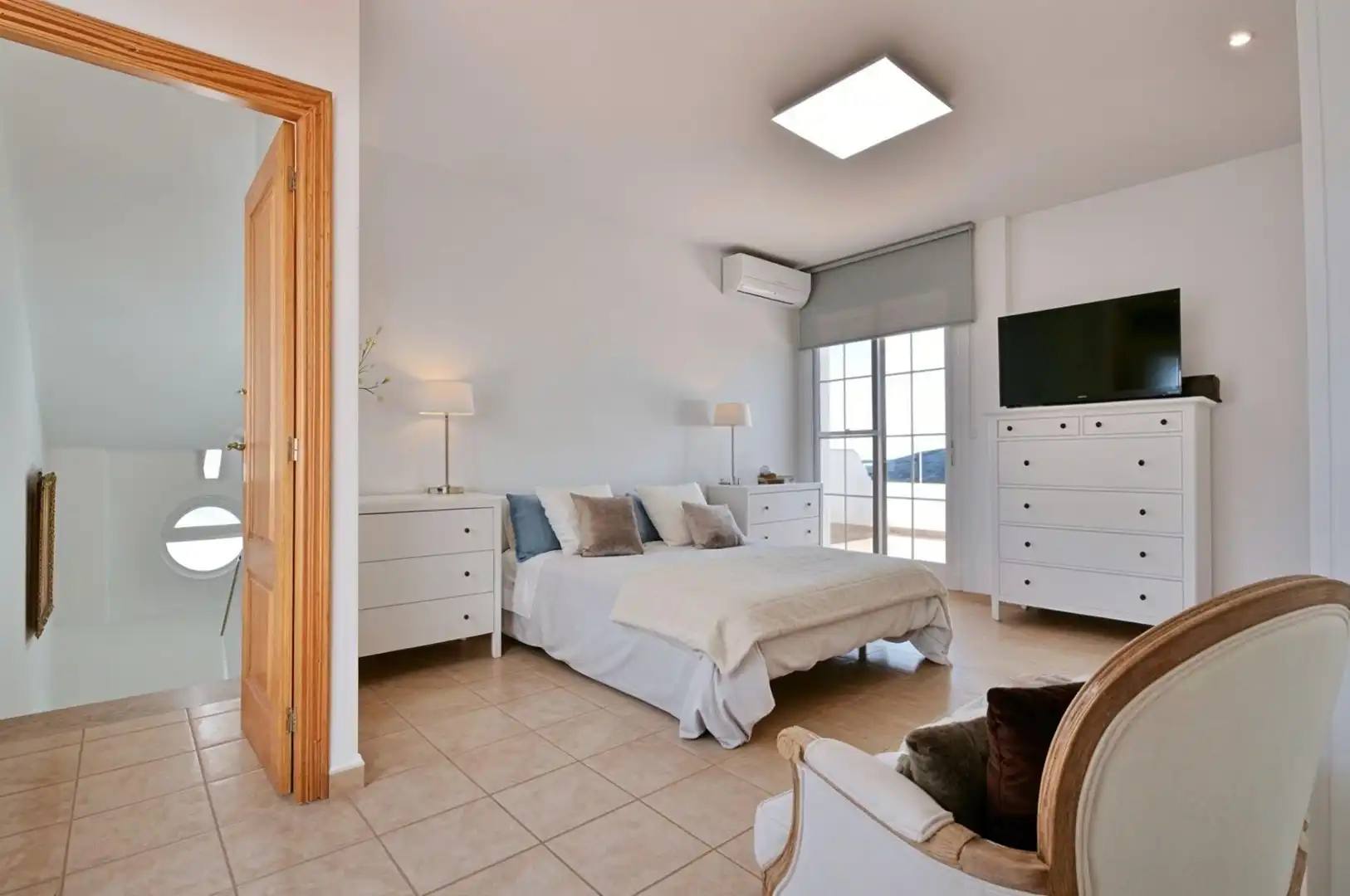 Habitación de Casa adosada en venta en Níjar con Aire acondicionado, Calefacción y Jardín privado