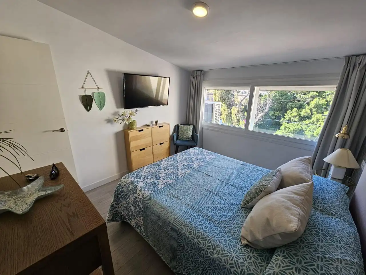 Habitación de Piso en venta en Torremolinos con Aire acondicionado y Amueblado