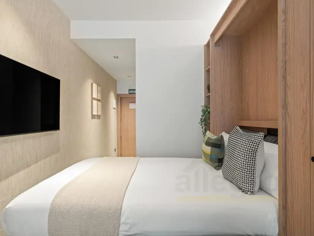 Bedroom of Commercial properties for sale in Puente de Vallecas