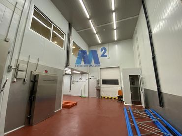 Nau industrial en venda a Altos del Olivar - El Caracol