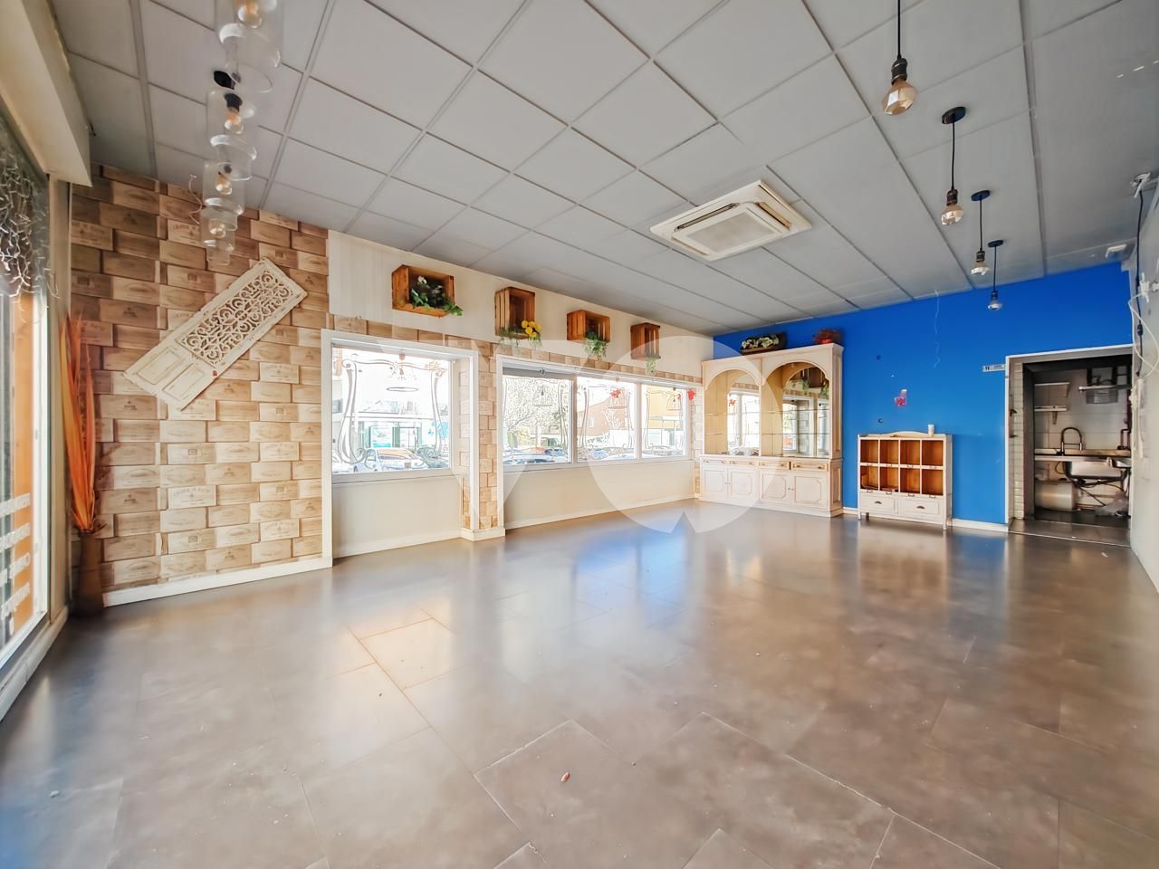 Local en venda en  Madrid Capital amb Aire condicionat