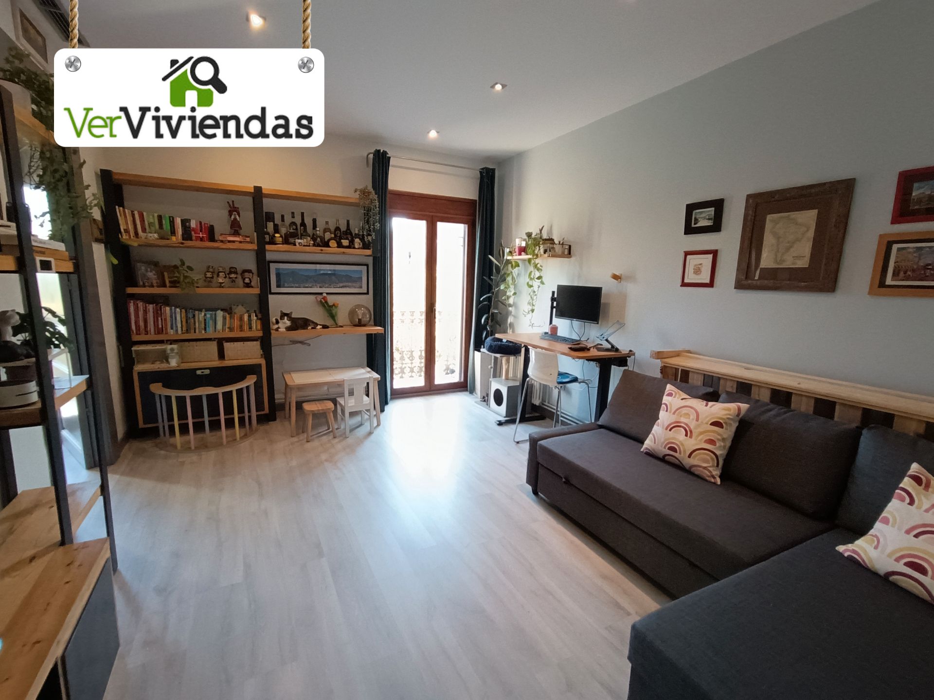 Bedroom of Flat for sale in  Barcelona Capital  with Air Conditioner, Heating and Parquet flooring