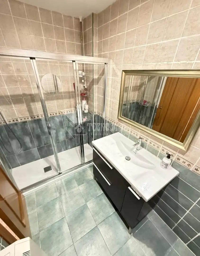 Badezimmer von Wohnung zum Verkauf in Coslada mit Klimaanlage und Heizung