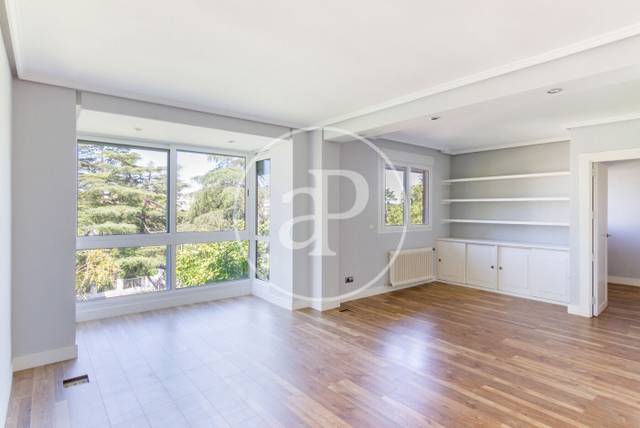 Dúplex en Alquiler en C. de Arturo Soria en Colina