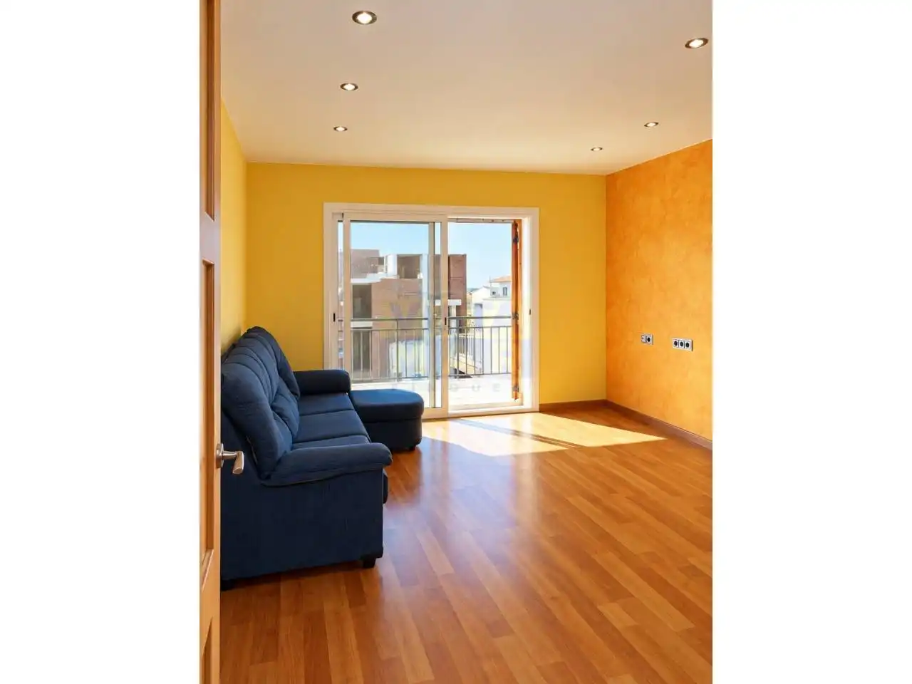 Piso con terraza en venta en Cunit Residencial, imagen 4