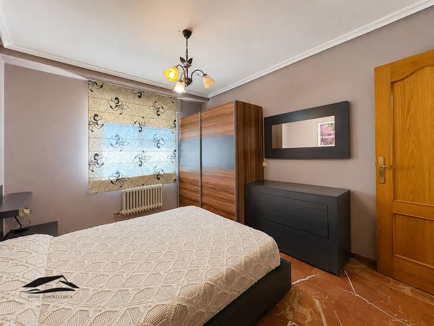 Habitación de Piso en venta en Aldealengua con Calefacción, Terraza y Trastero