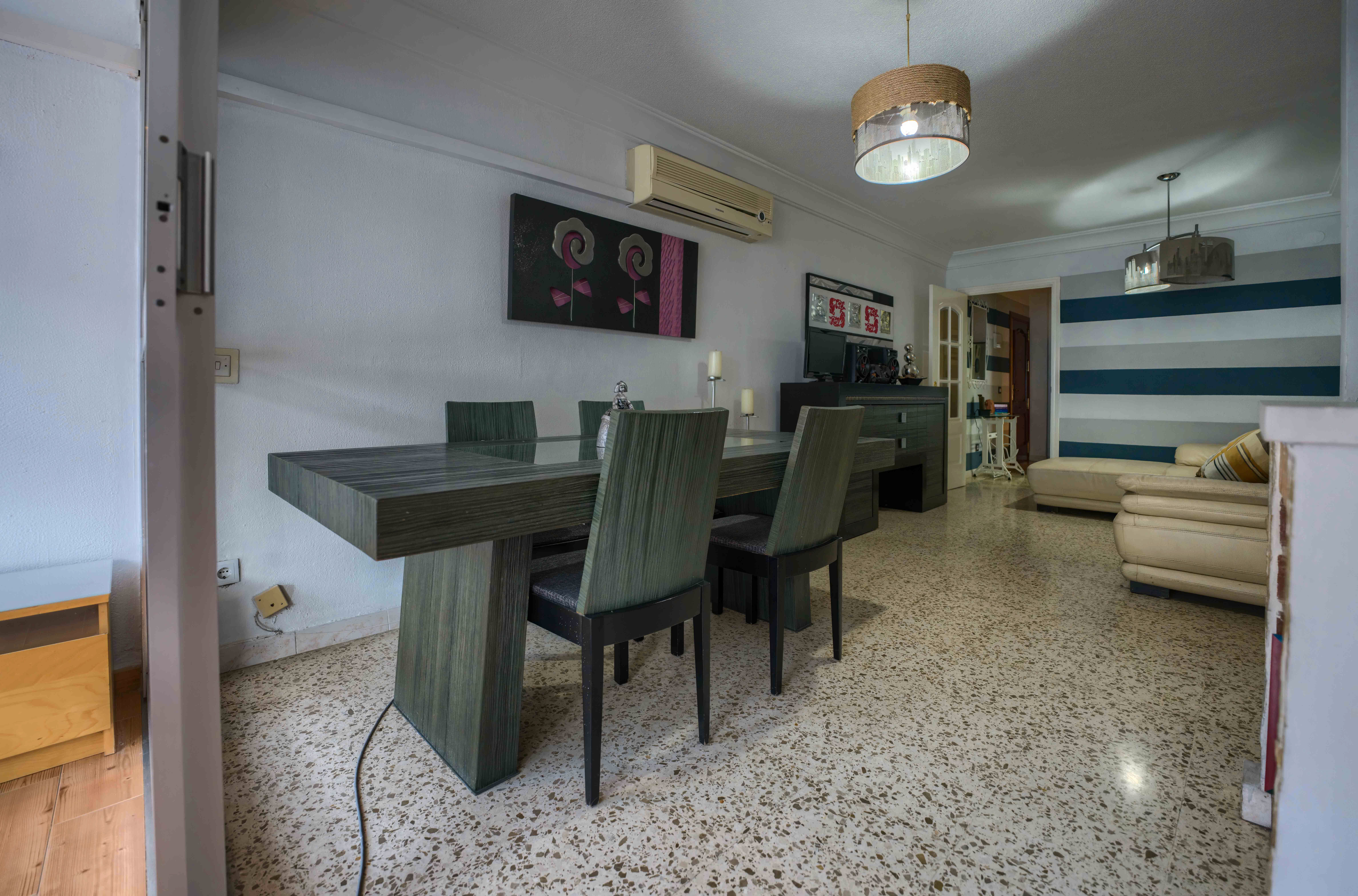Dining room of Apartment for sale in  Sevilla Capital