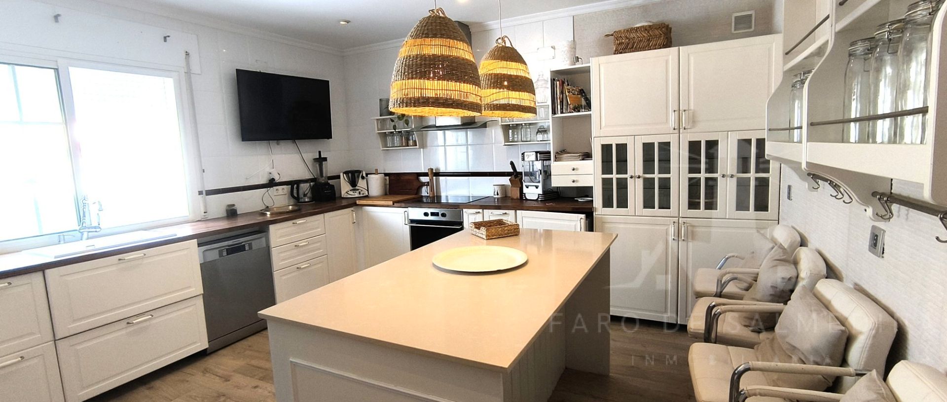 Cocina de Piso en venta en Rota con Aire acondicionado, Terraza y Amueblado