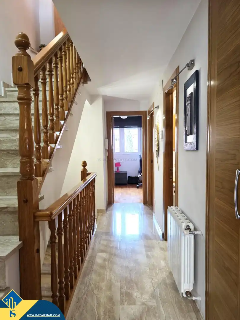 Houses for sale in Alicante / Alacant  with Terrace, Furnished and Community pool
