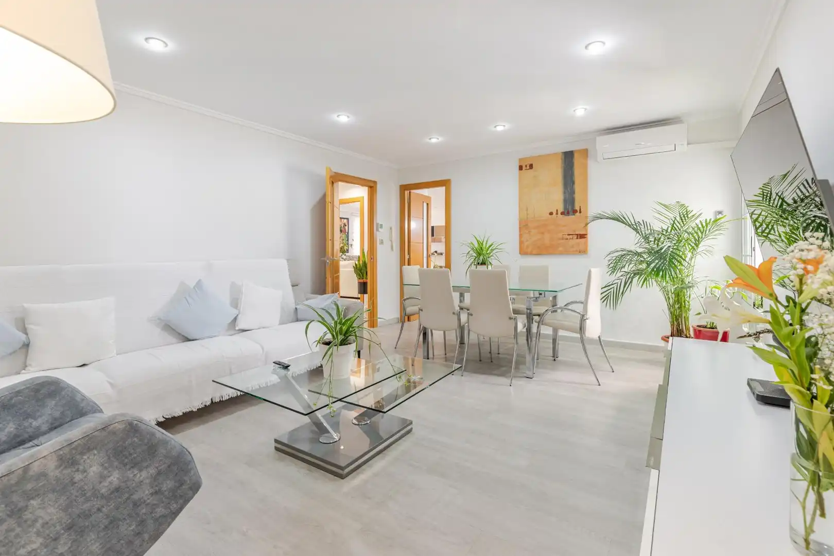 Sala de estar de Casa adosada en venta en Sagunto / Sagunt con Aire acondicionado, Calefacción y Terraza