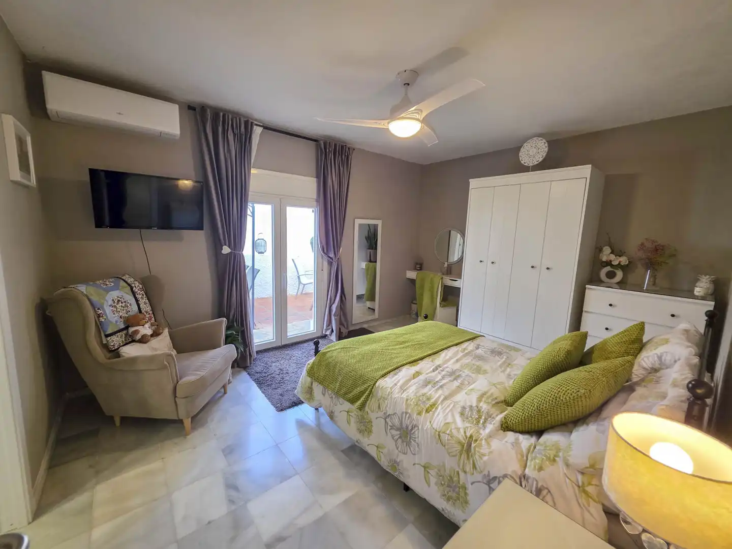 Bedroom of Houses for sale in Manilva  with Air Conditioner, Private garden and Terrace