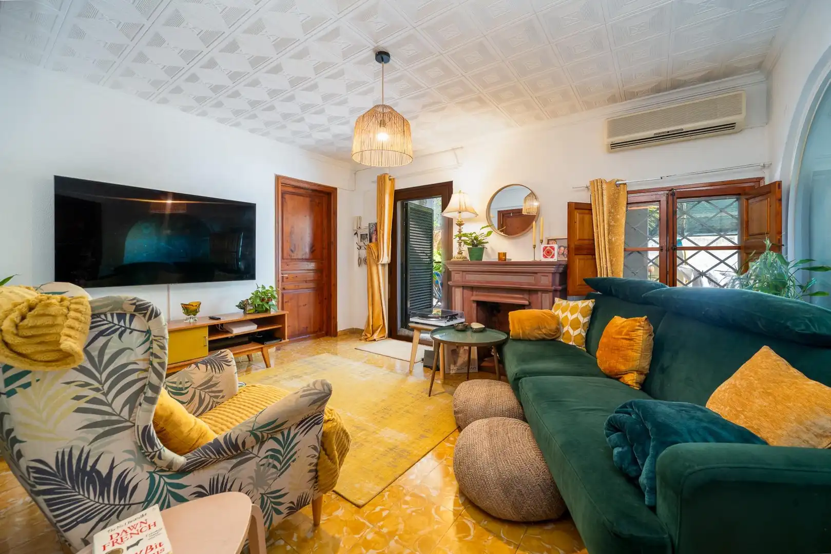 Sala d'estar de Casa adosada en venda en Calvià amb Jardí privat i Terrassa