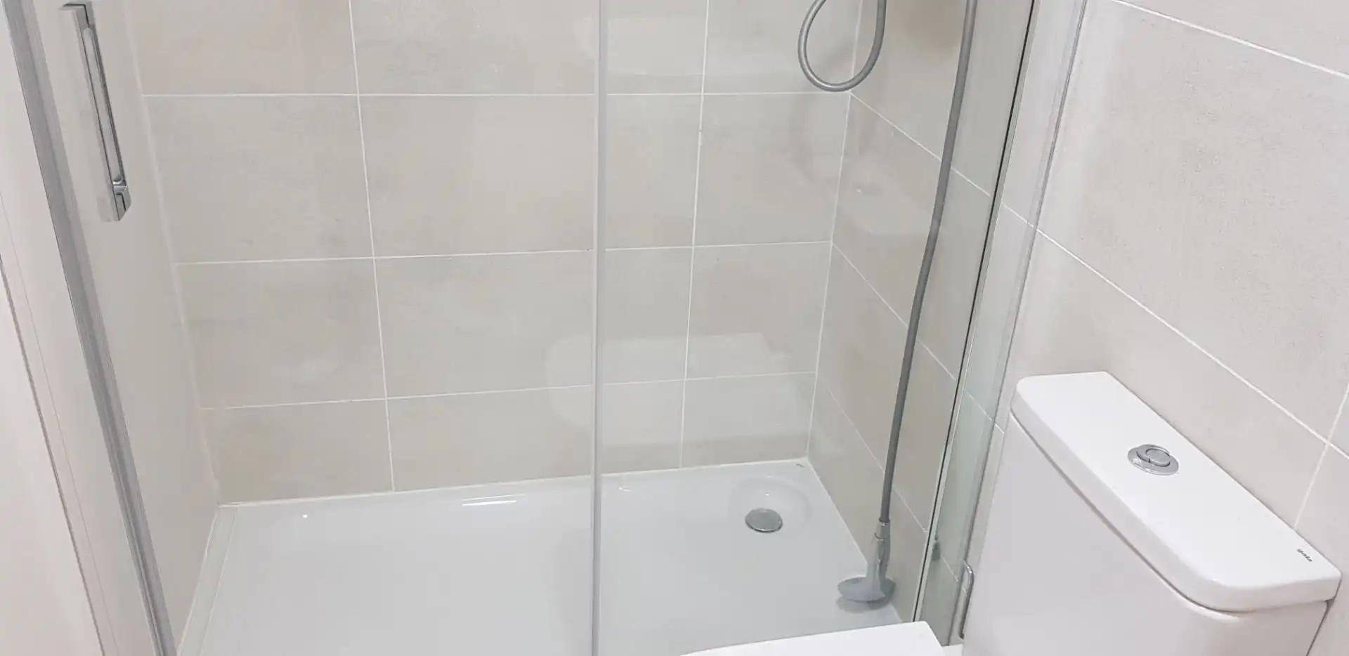 Baño de Piso de alquiler en Málaga con Aire acondicionado, Parquet y Terraza