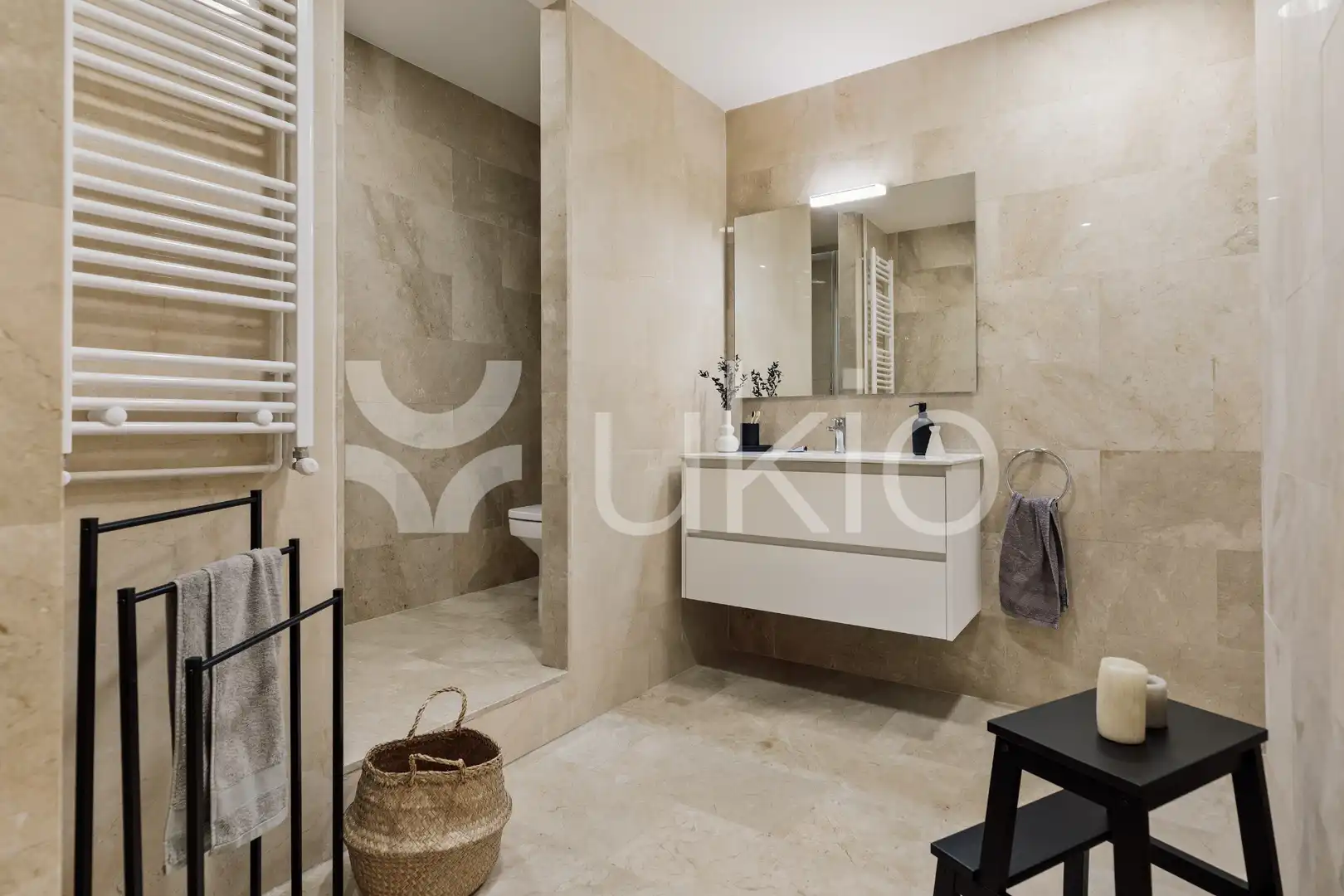 Apartamento con terraza en alquiler en Rambla de Catalunya, imagen 22