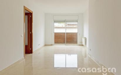 Sala d'estar de Dúplex en venda en Gavà amb Aire condicionat i Terrassa