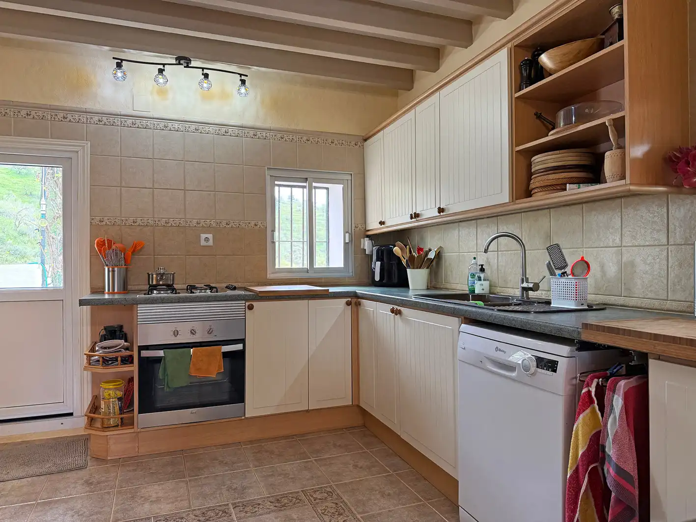 Cocina de Casa o chalet en venta en Casabermeja con Aire acondicionado, Terraza y Trastero
