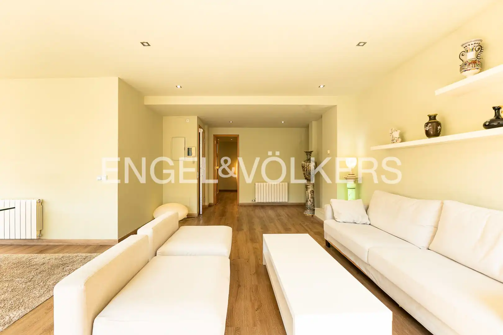Living room of Flat for rent in Barcelona  with Air Conditioner, Heating and Terrace
