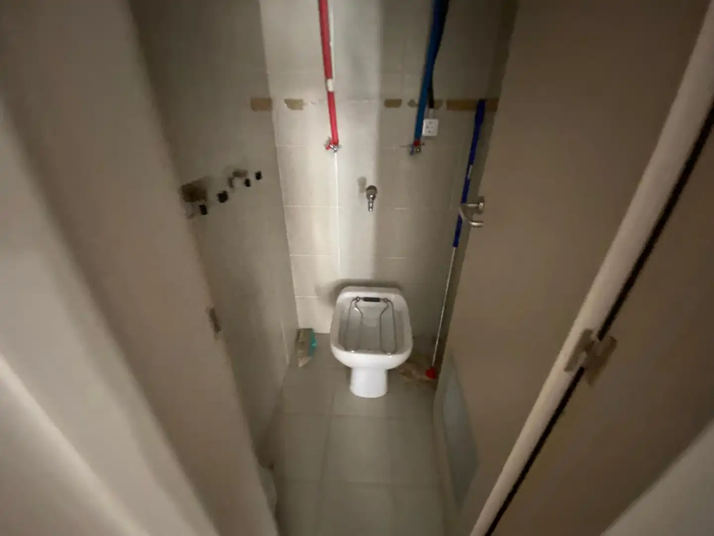 Badezimmer von Geschaftsraum zur Miete in Vigo  mit Klimaanlage und Terrasse