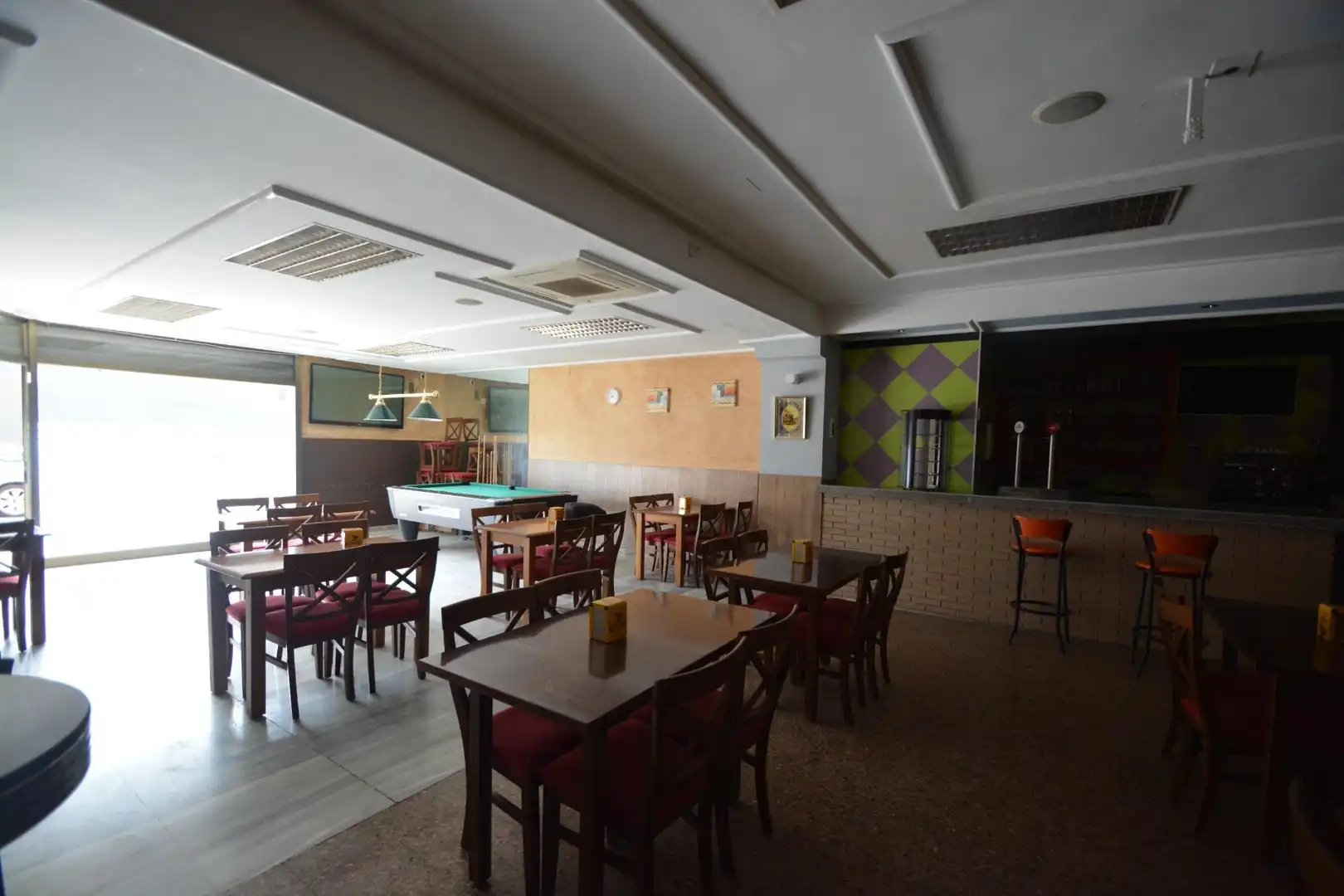 Locale commerciale in vendita a Vilanova del Camí, imagen 3