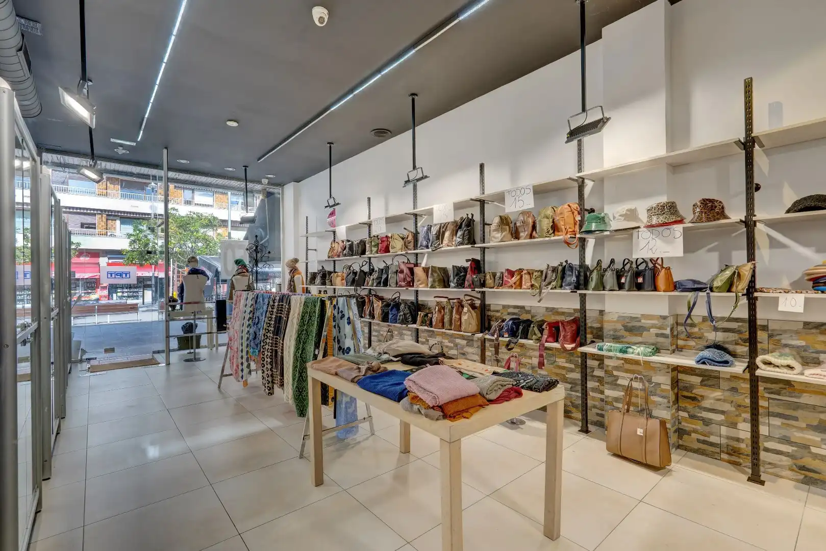 Locale commerciale in vendita a Centro - Mendibil - Santiago, imagen 11