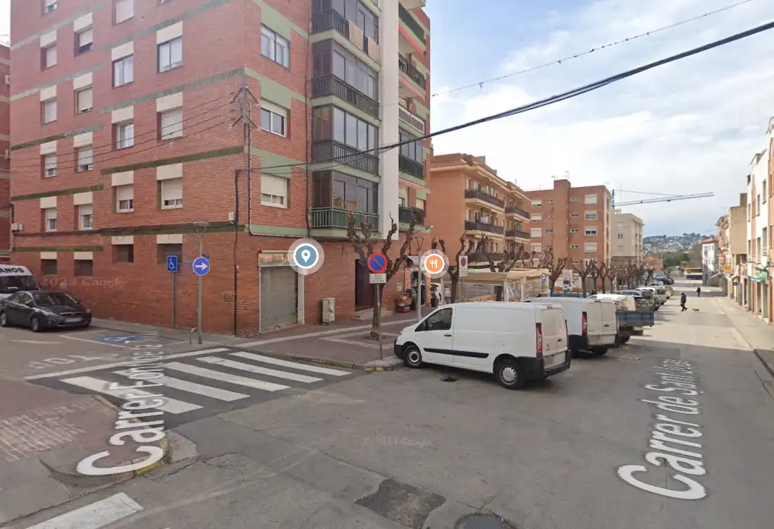 Vista exterior de Piso en venta en Esparreguera
