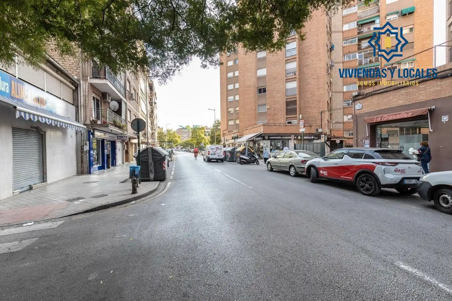 Vista exterior de Piso en venta en Granada con Aire acondicionado, Terraza y Balcón