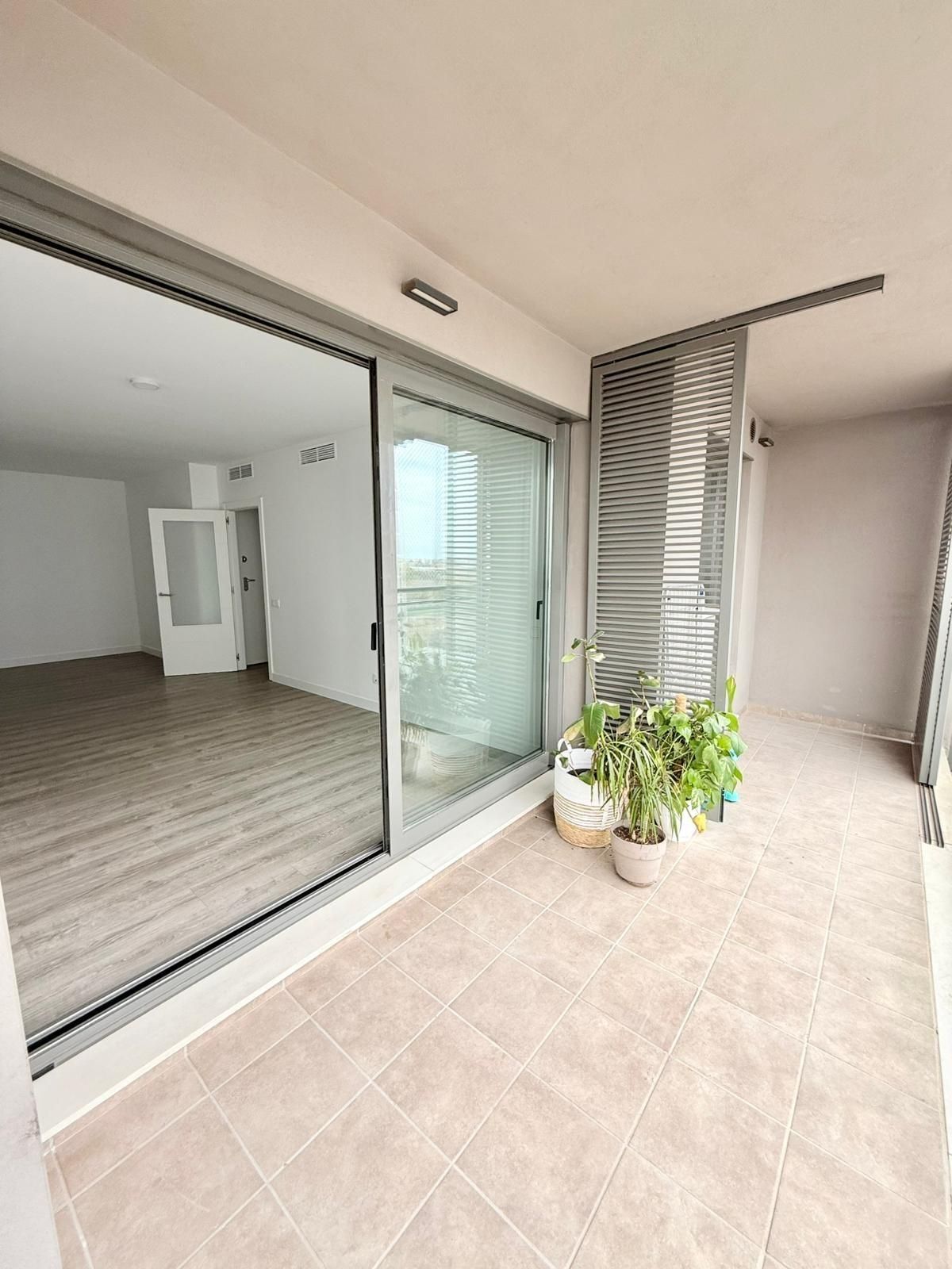 Balcony of Flat to rent in  Valencia Capital  with Air Conditioner, Private garden and Terrace