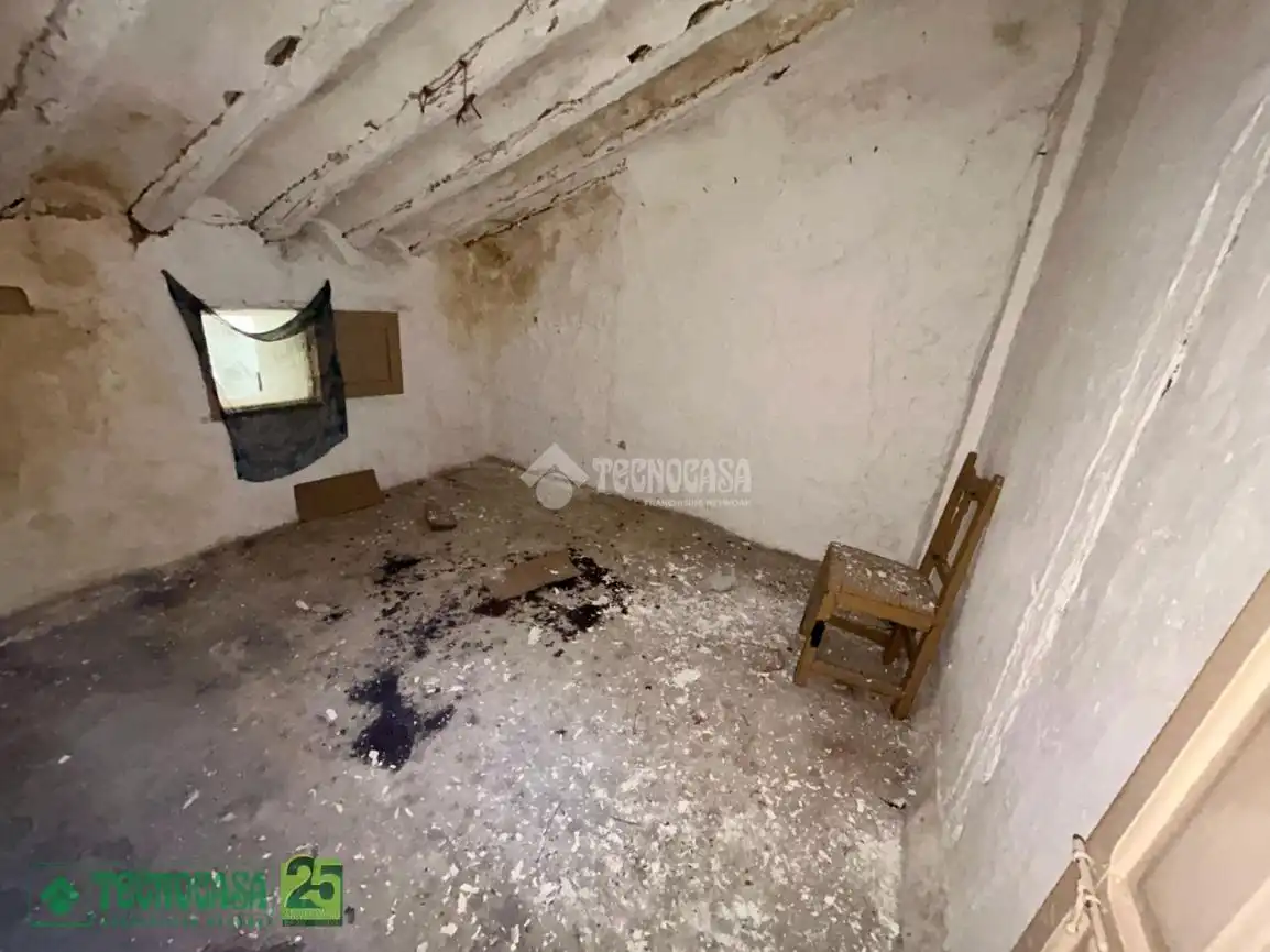Casa adosada en venta en Dosbarrios