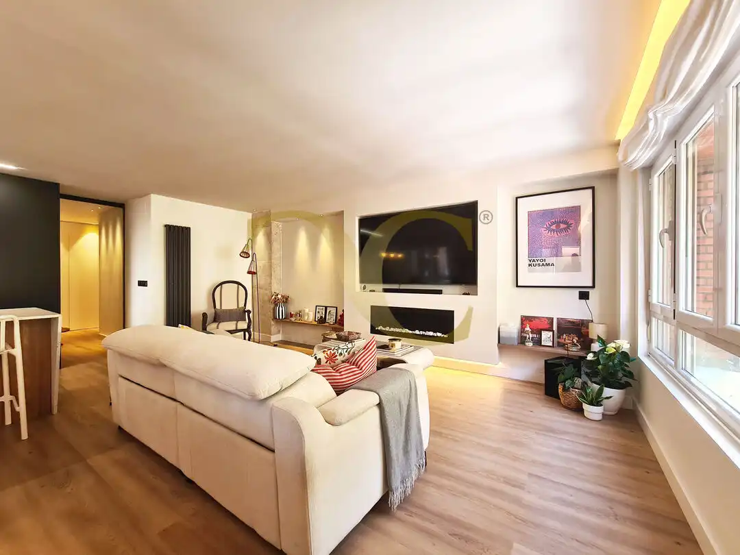 Wohnzimmer von Wohnung zum Verkauf in Gijón  mit Heizung und Möbliert